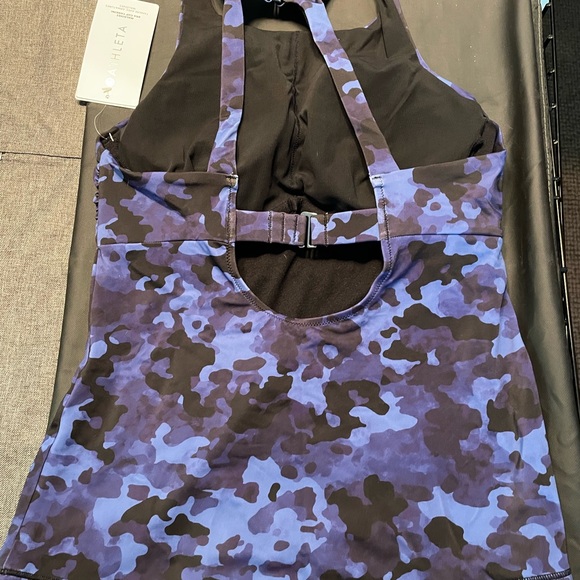 Athleta Women's Maldives Bra Cup Tankini Swim Top in Blue Camo Print - 36 B/C - Picture 4 of 6